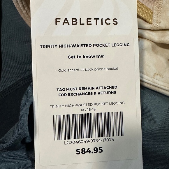 New 3 Fabletics legging bundle - Picture 8 of 13